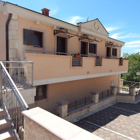 Apartmani Zona Sveti Stefan Bagian luar foto