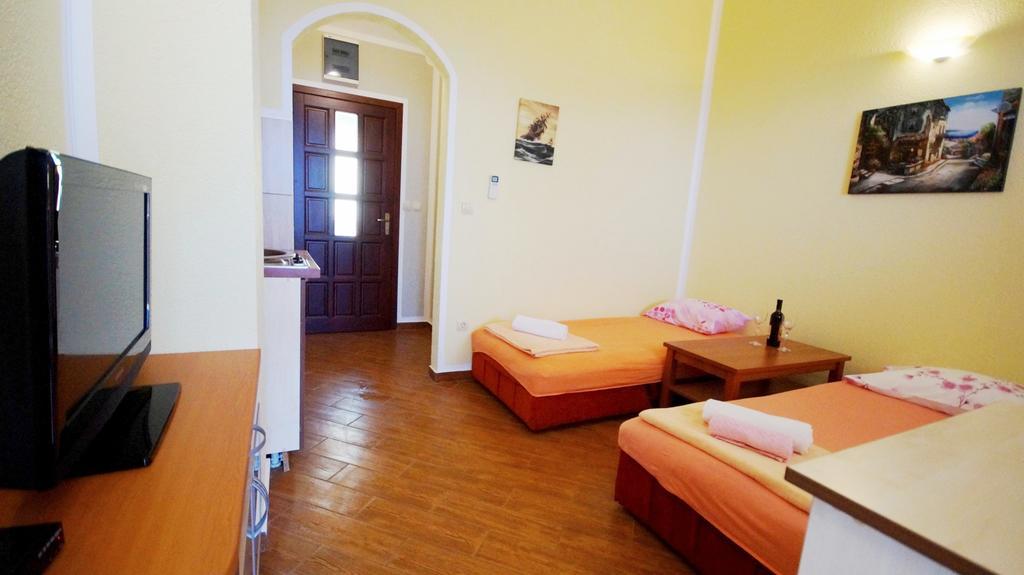Apartmani Zona Sveti Stefan Bagian luar foto