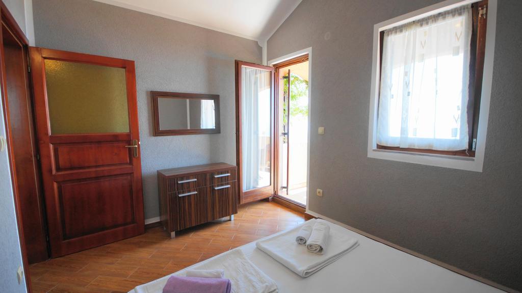 Apartmani Zona Sveti Stefan Bagian luar foto