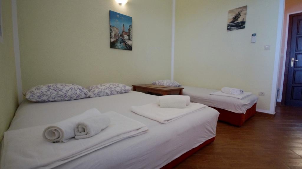 Apartmani Zona Sveti Stefan Bagian luar foto